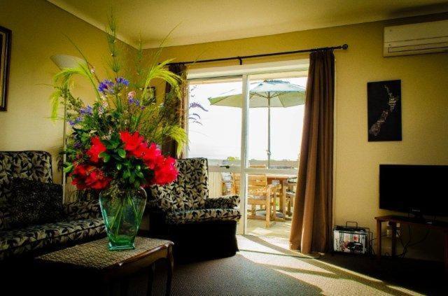Hotel The Nunnery Te Aroha Exterior foto