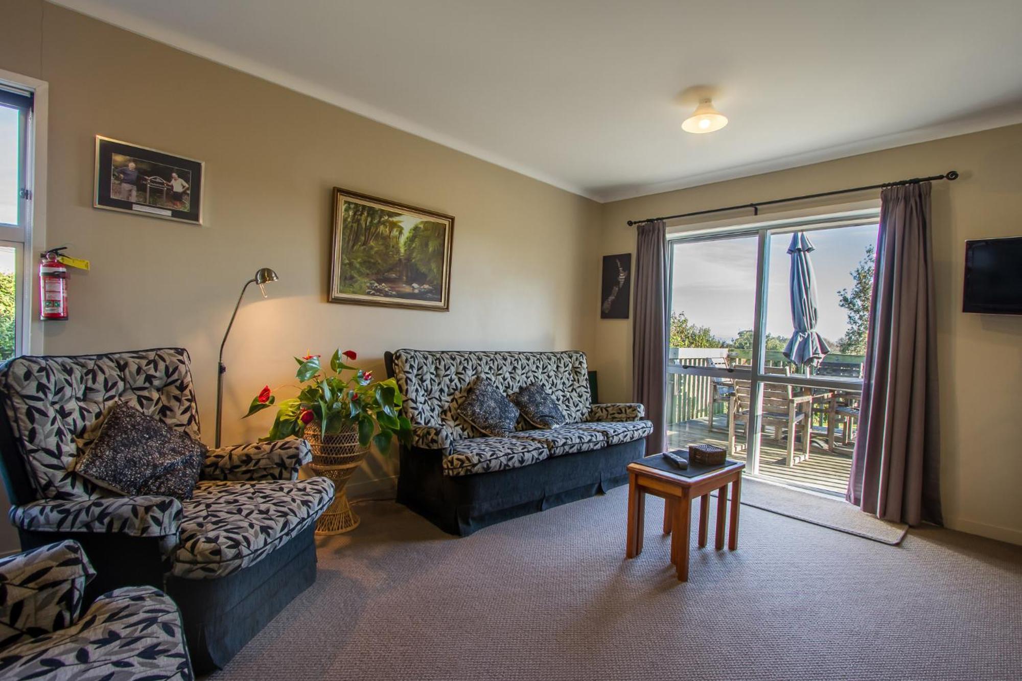 Hotel The Nunnery Te Aroha Exterior foto