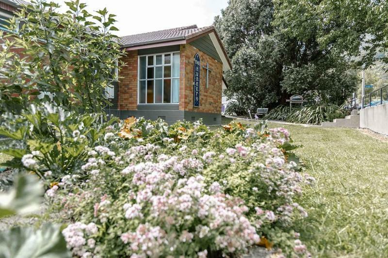 Hotel The Nunnery Te Aroha Exterior foto