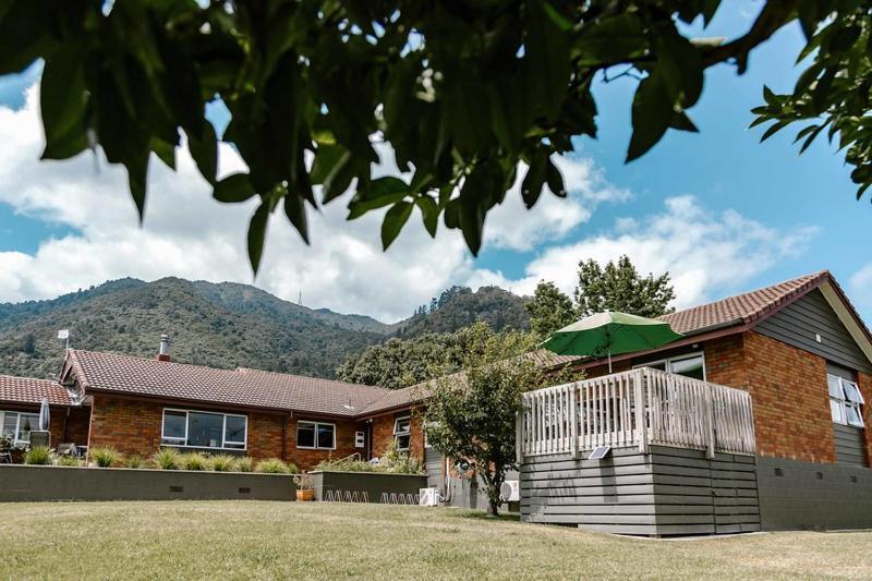 Hotel The Nunnery Te Aroha Exterior foto